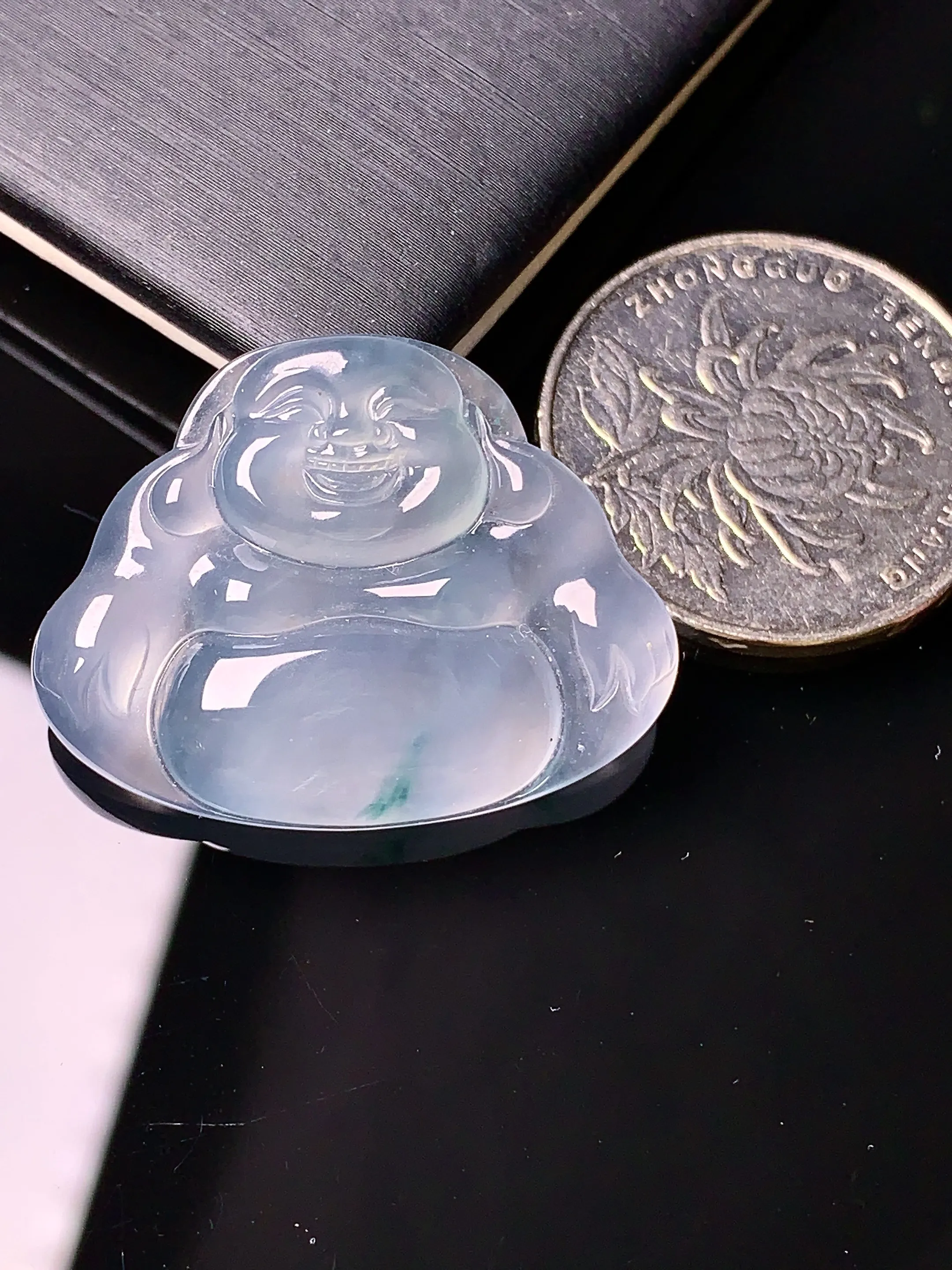 冰种佛公吊坠 玉质细腻 色泽清新艳丽 整体尺寸24*31.2*5