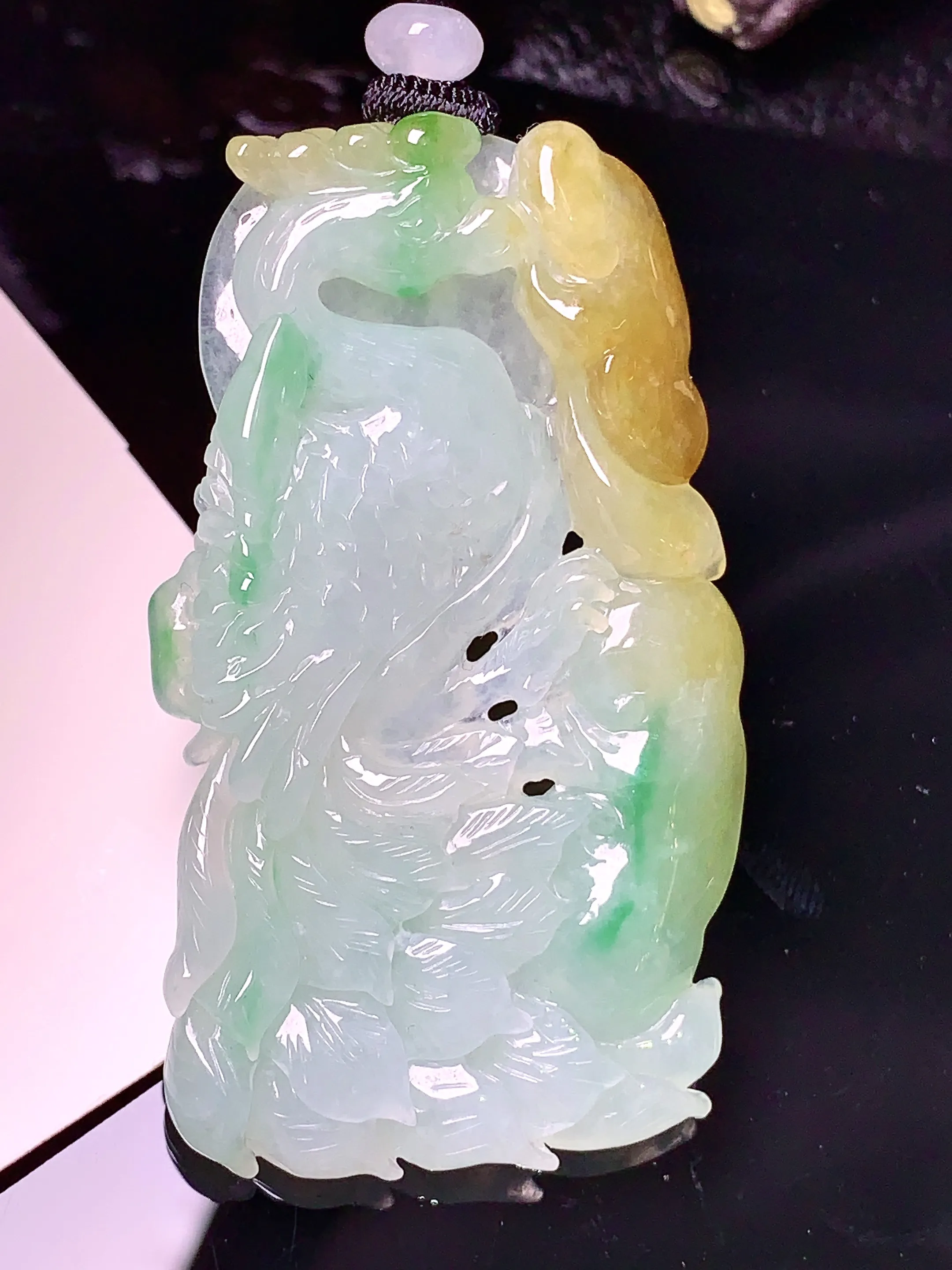 飘黄绿凤凰吊坠 玉质细腻 色泽清新艳丽 整体尺寸56.6*33*6.5