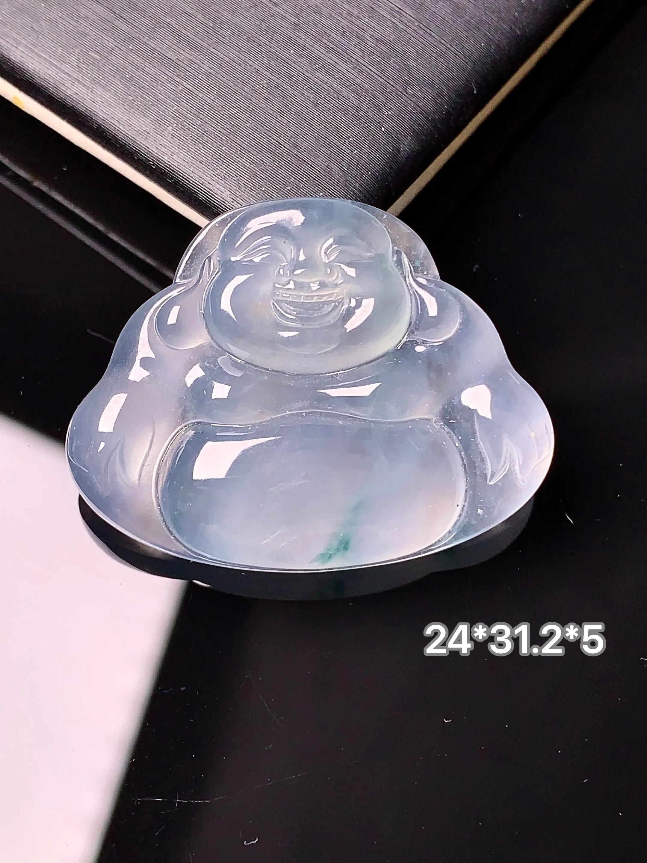 冰种佛公吊坠 玉质细腻 色泽清新艳丽 整体尺寸24*31.2*5