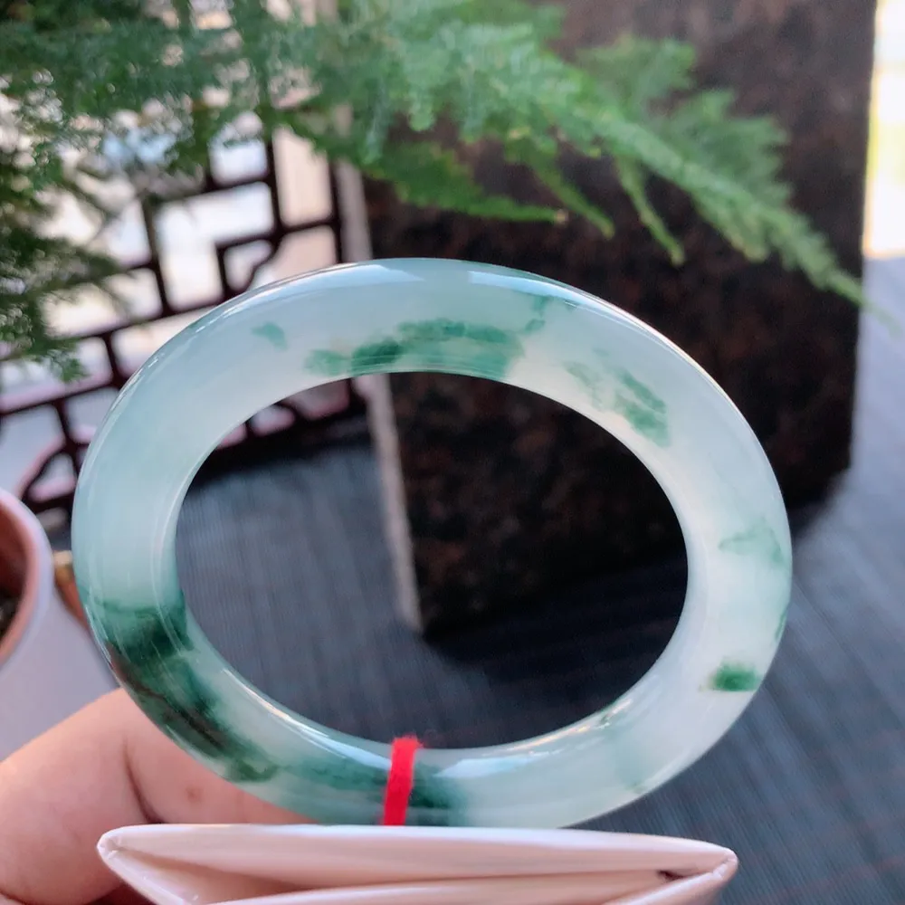 圆条高冰飘花 无瑕 尺寸:56.5/10.4 花美 种水好