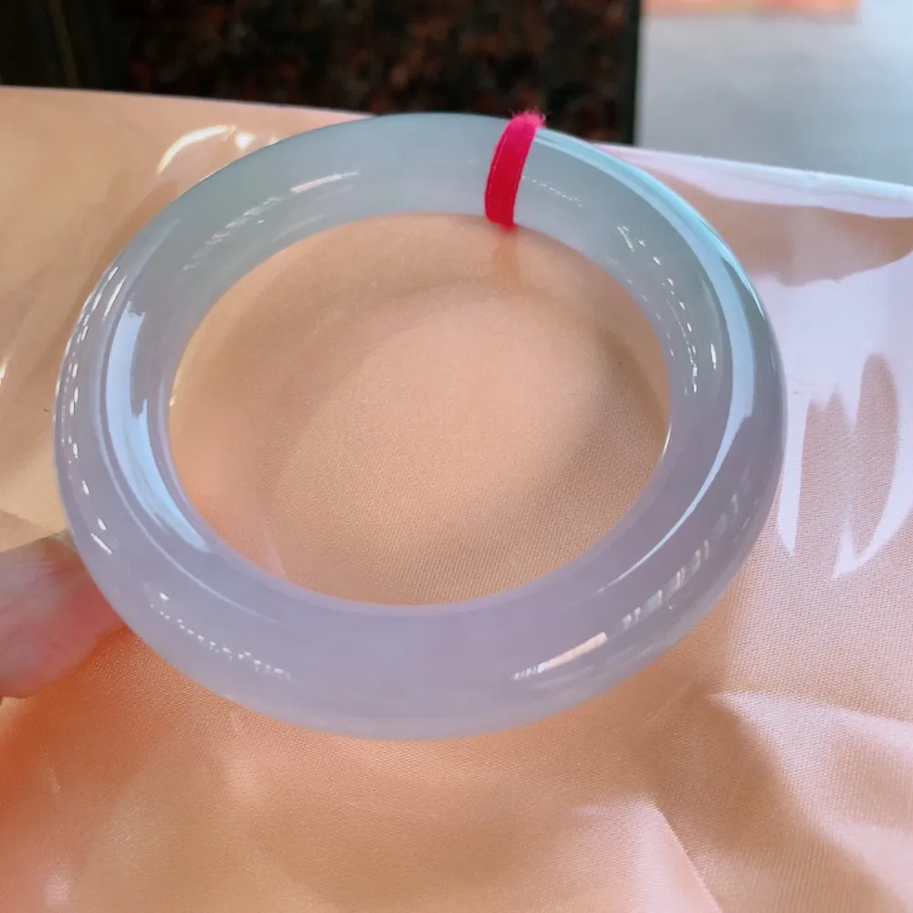 圆条高冰紫罗兰 无瑕 尺寸:56.7/12.5 种色俱佳