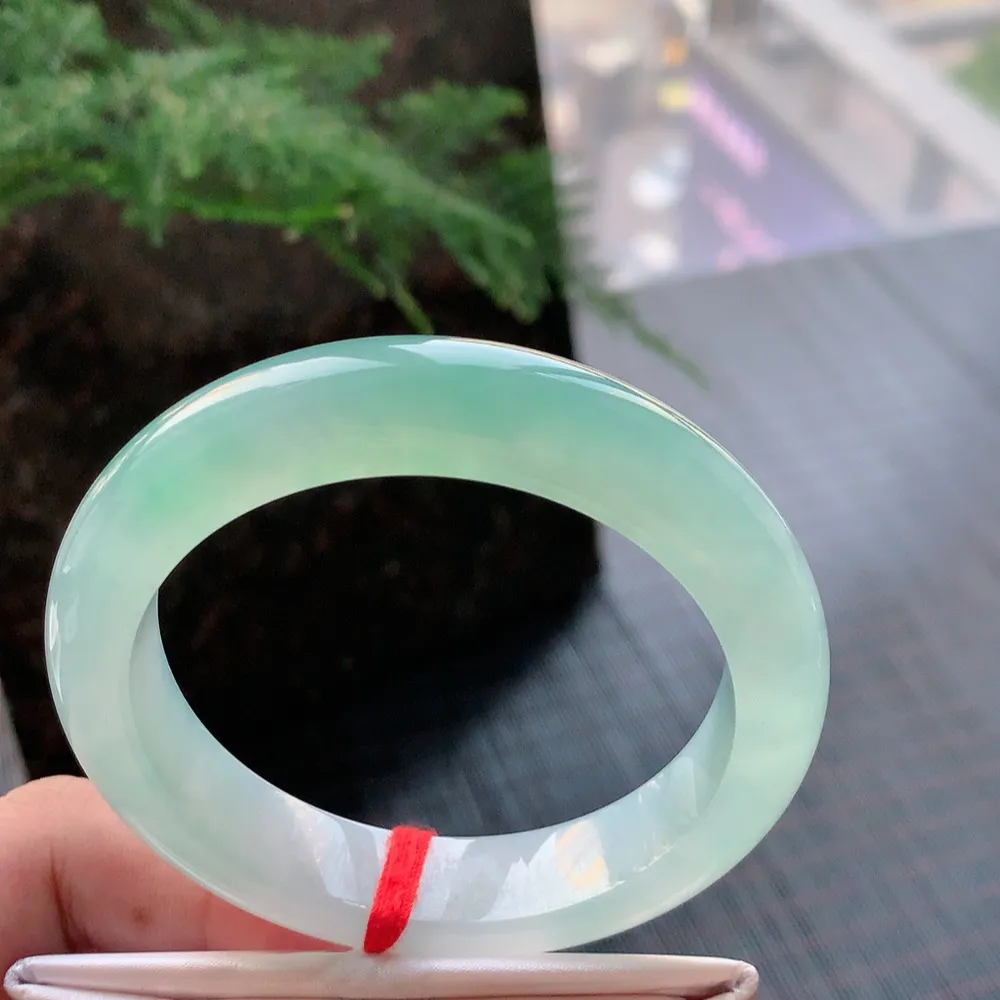 正圈高冰绿 无瑕 尺寸:55.1/12.9/9 种色俱佳