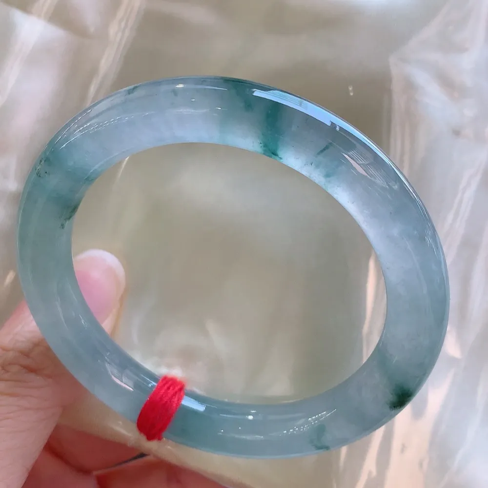 圆条冰玻飘花 无瑕 尺寸:52.6/9.3 花美 起刚光