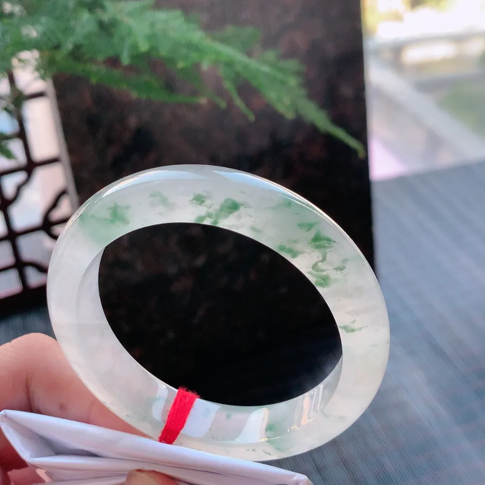 正圈冰玻飘花 有纹 尺寸:55.4/12.7/8.6 花美 种水好