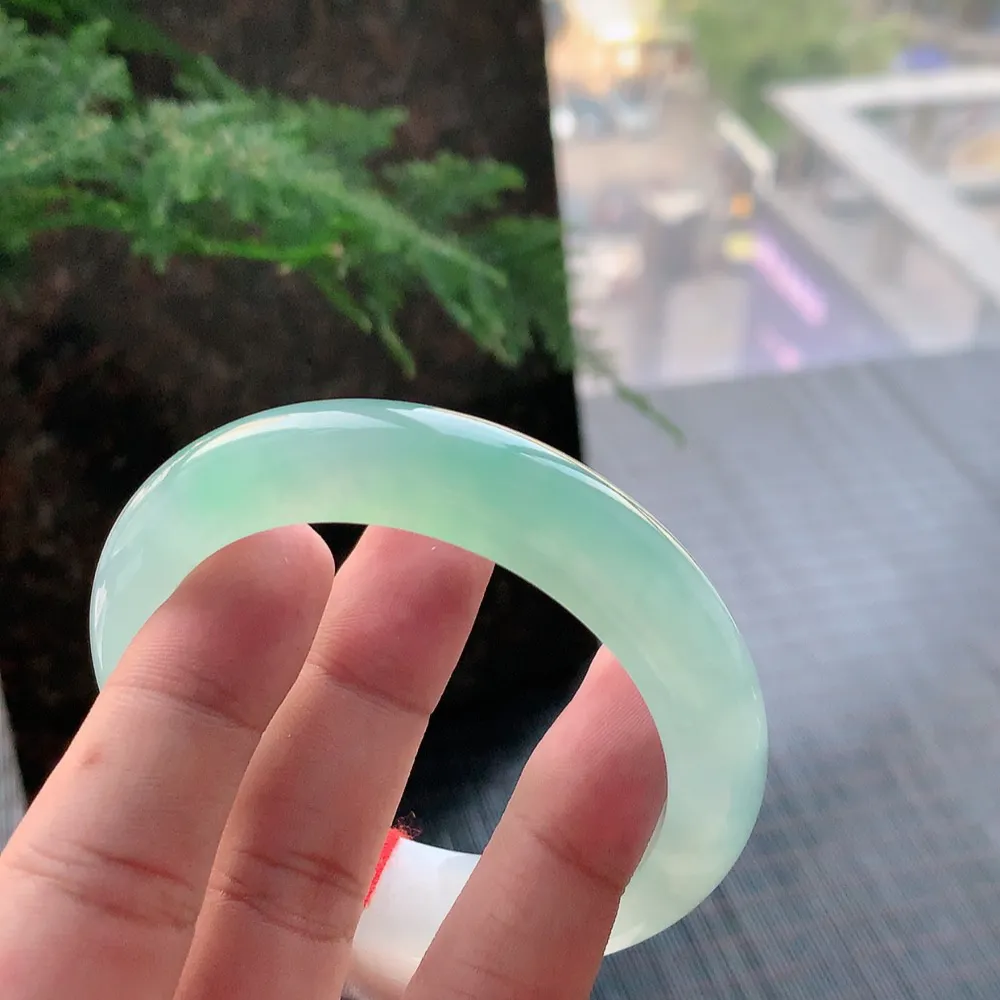 正圈高冰绿 无瑕 尺寸:55.1/12.9/9 种色俱佳