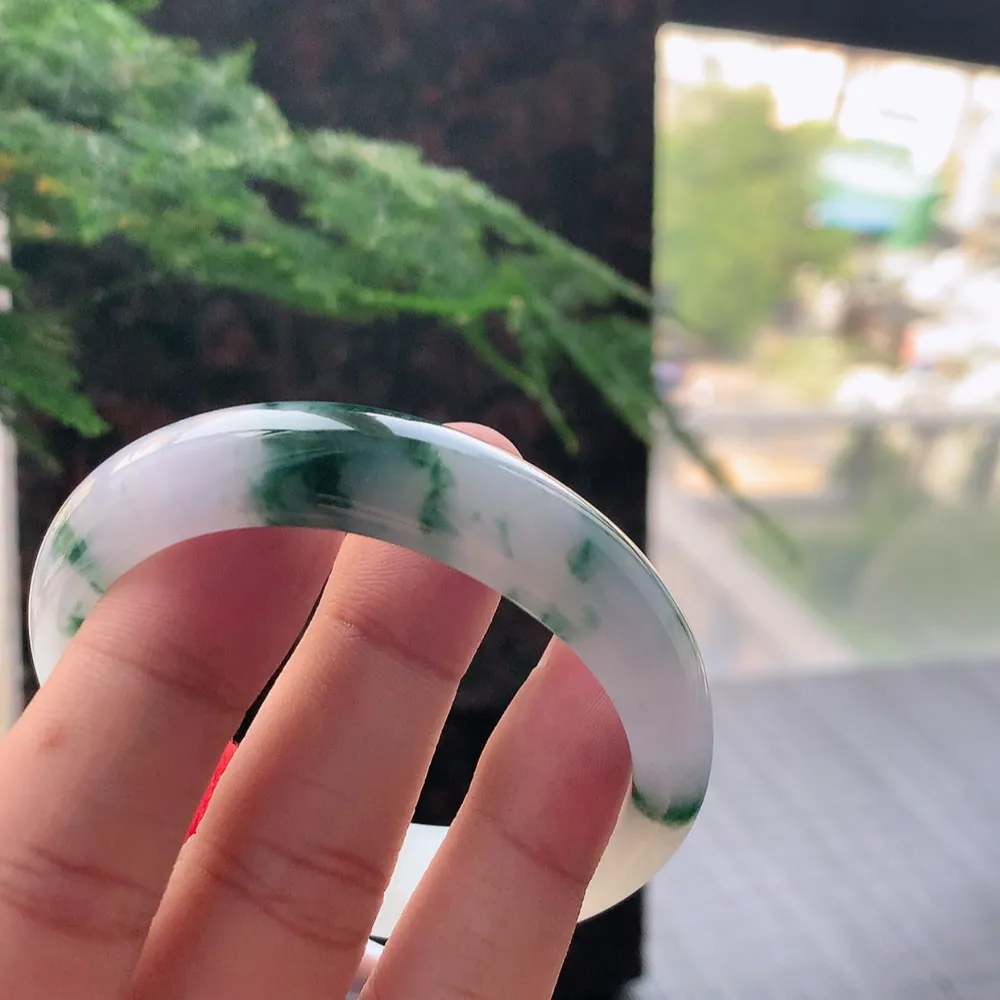 贵妃冰紫飘花 无瑕 尺寸:53.1/48.5/12.7/7.4 超美