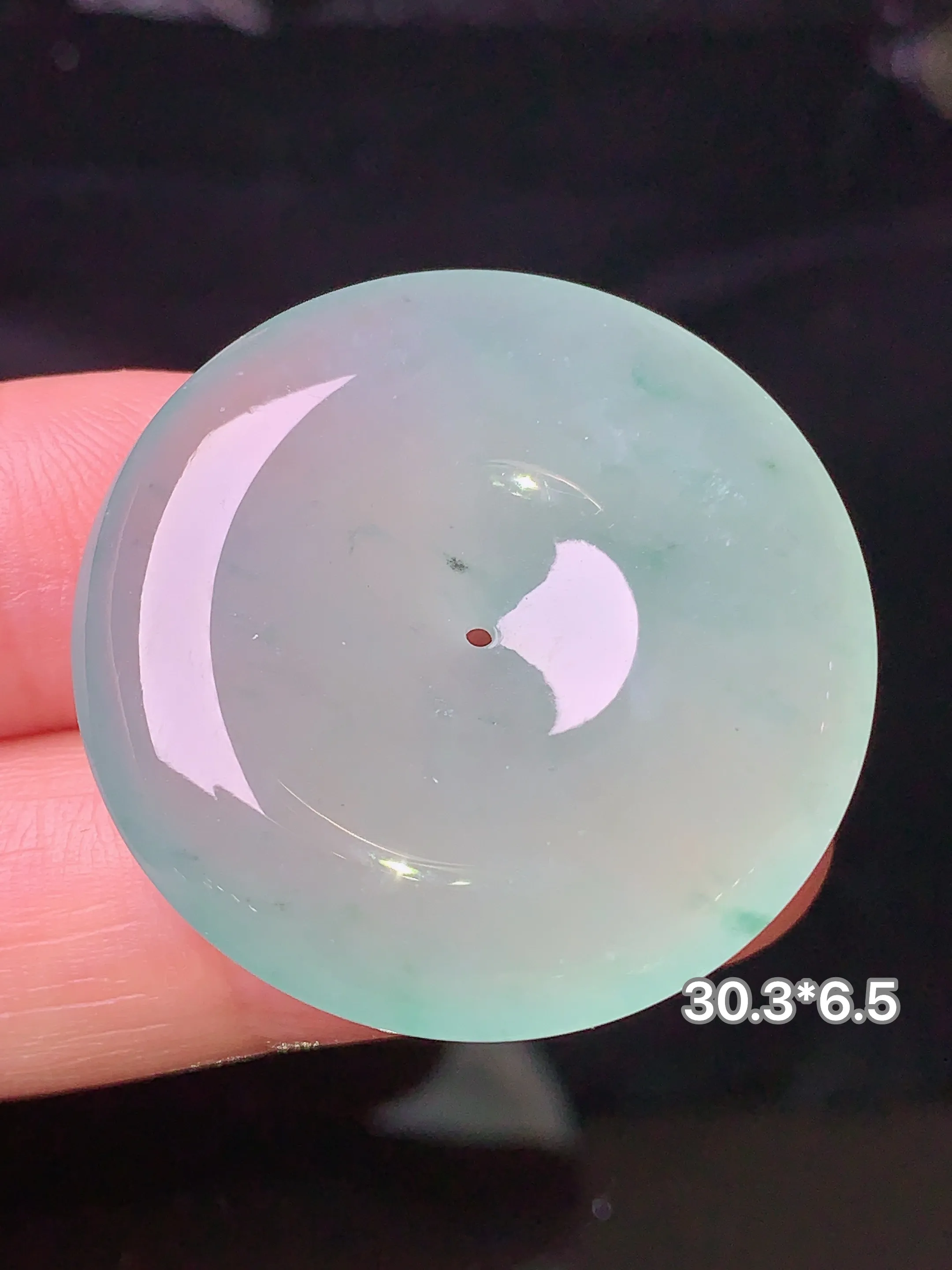 冰种平安扣吊坠 玉质细腻 色泽清新艳丽 整体尺寸30.3*6.5