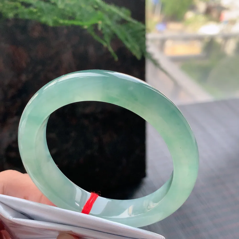 正圈高冰蓝绿 无瑕 尺寸:54.4/12.1/9.4 种色俱佳