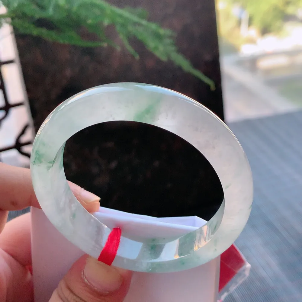 正圈冰玻飘花 有纹 尺寸:55.4/12.7/8.6 花美 种水好