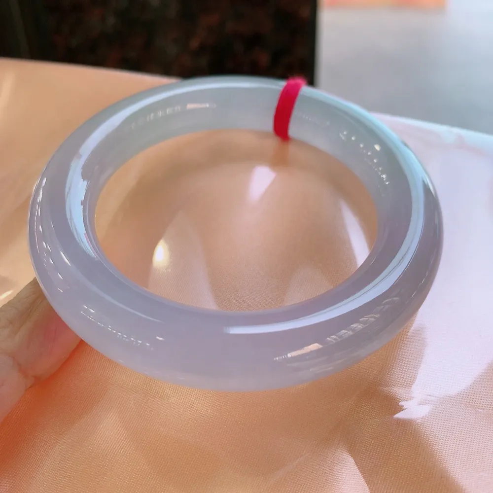 圆条高冰紫罗兰 无瑕 尺寸:56.7/12.5 种色俱佳