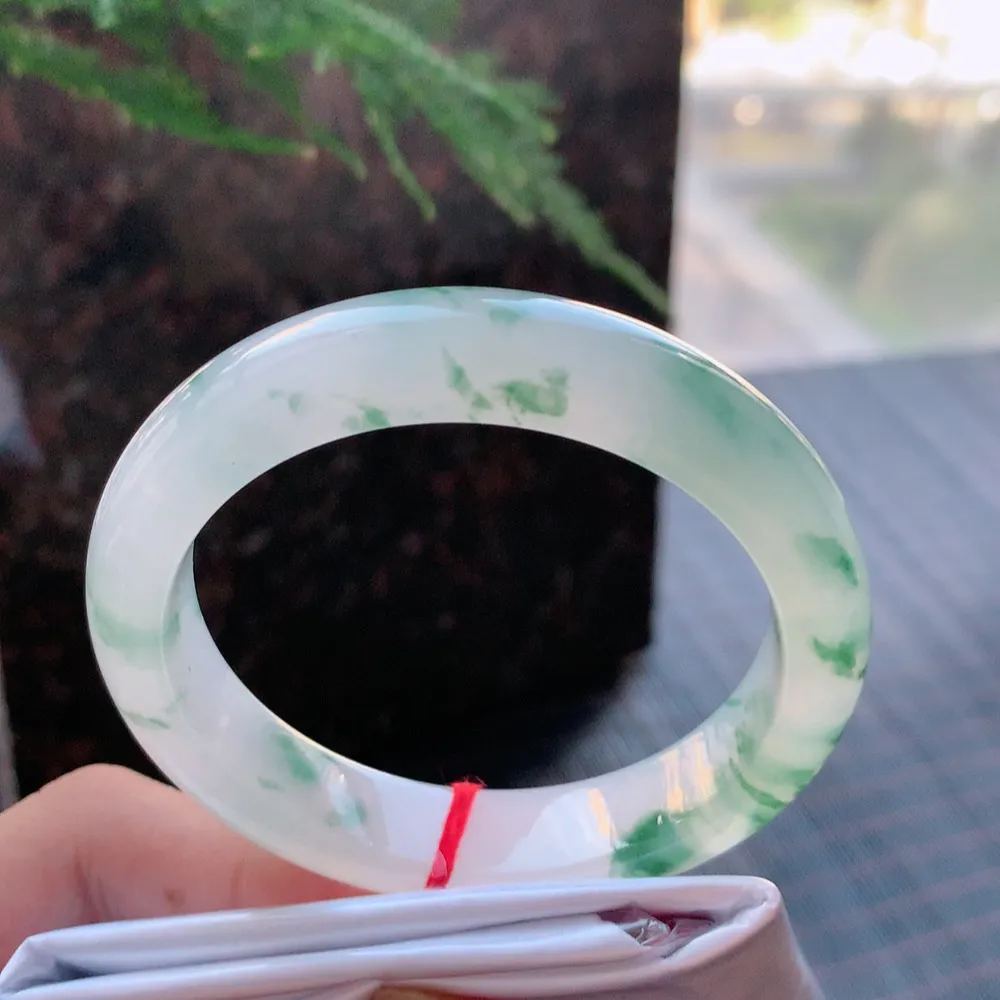 正圈冰玻飘花 有纹 尺寸:55.4/12.5/8.6  花美 种水好