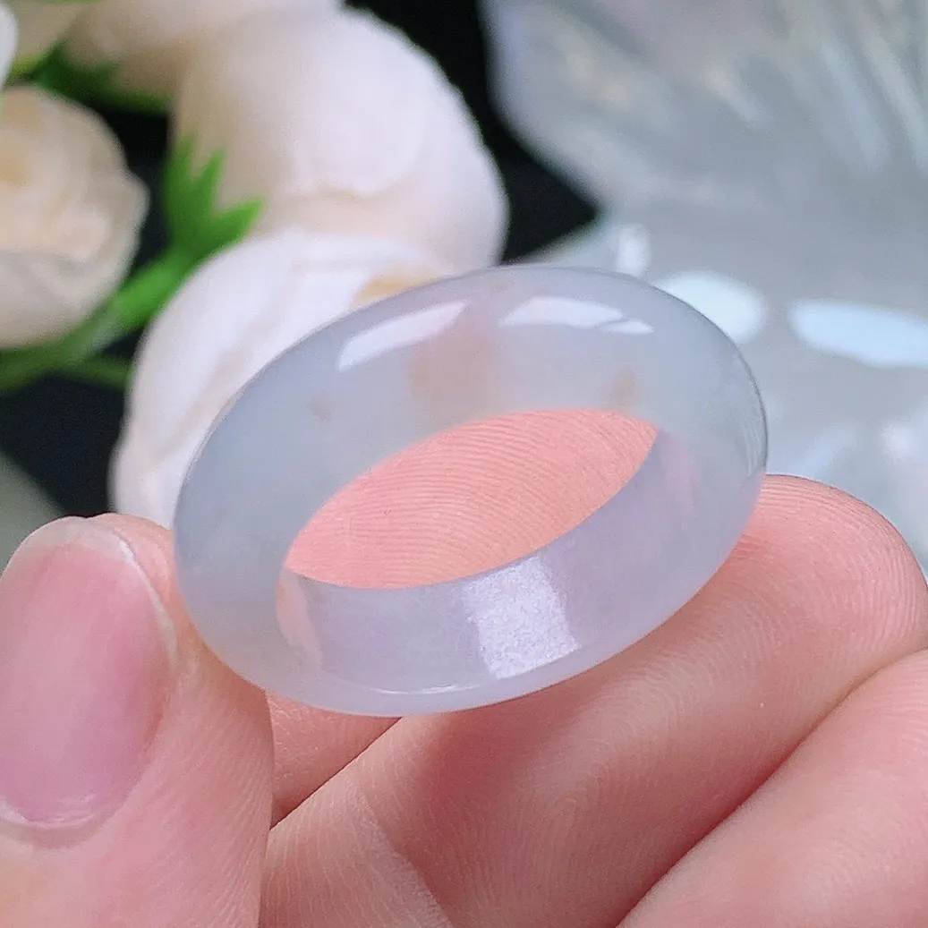 缅甸老坑种翡翠水润起胶飘金戒指玉指环  水润通透 尺寸：18.8-6.4-3.8mm 19号圈口6S