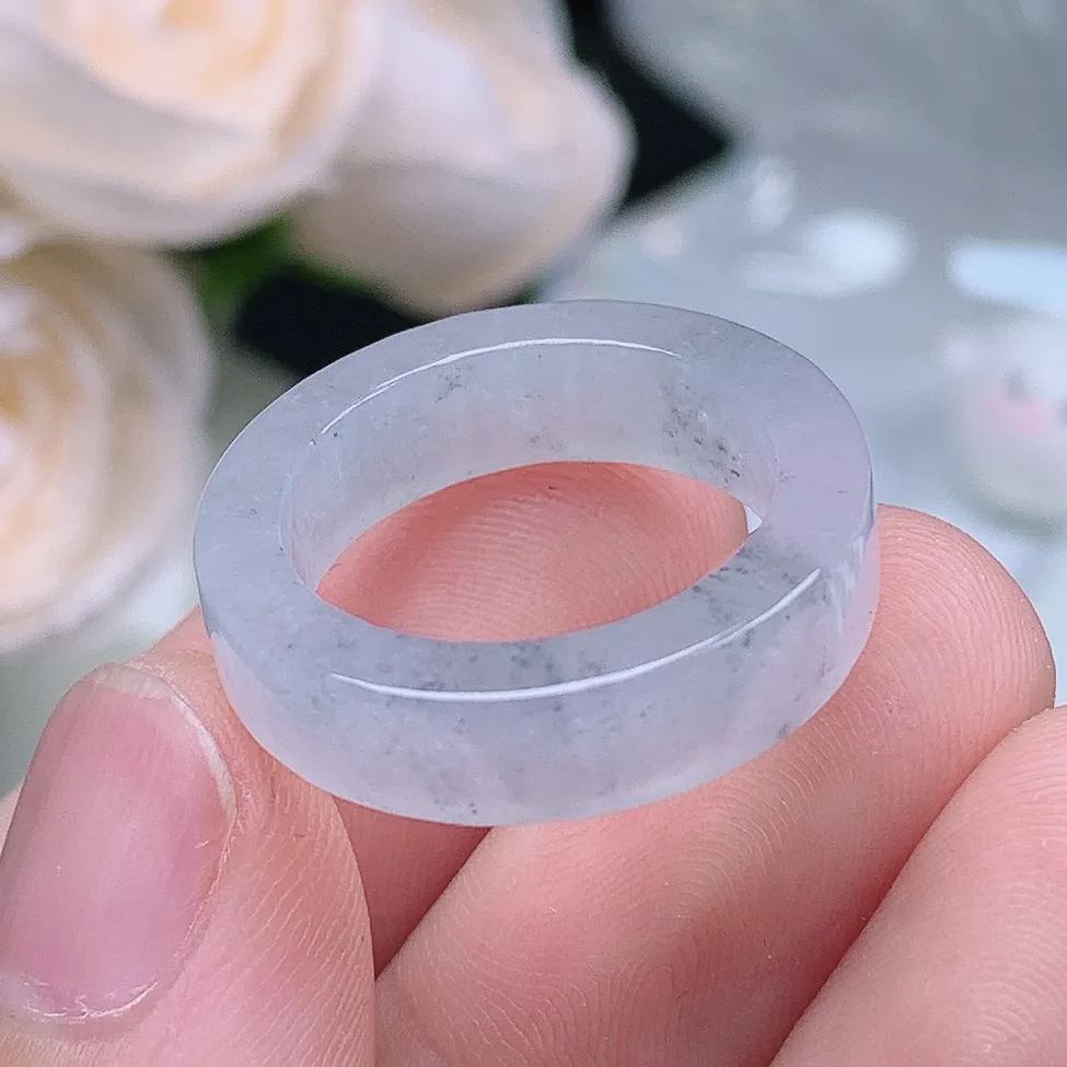 缅甸老坑冰种翡翠水润起胶乌鸡方戒戒指玉指环  水润通透 尺寸：17.7-5.8-3.3mm 15-16号圈口6S