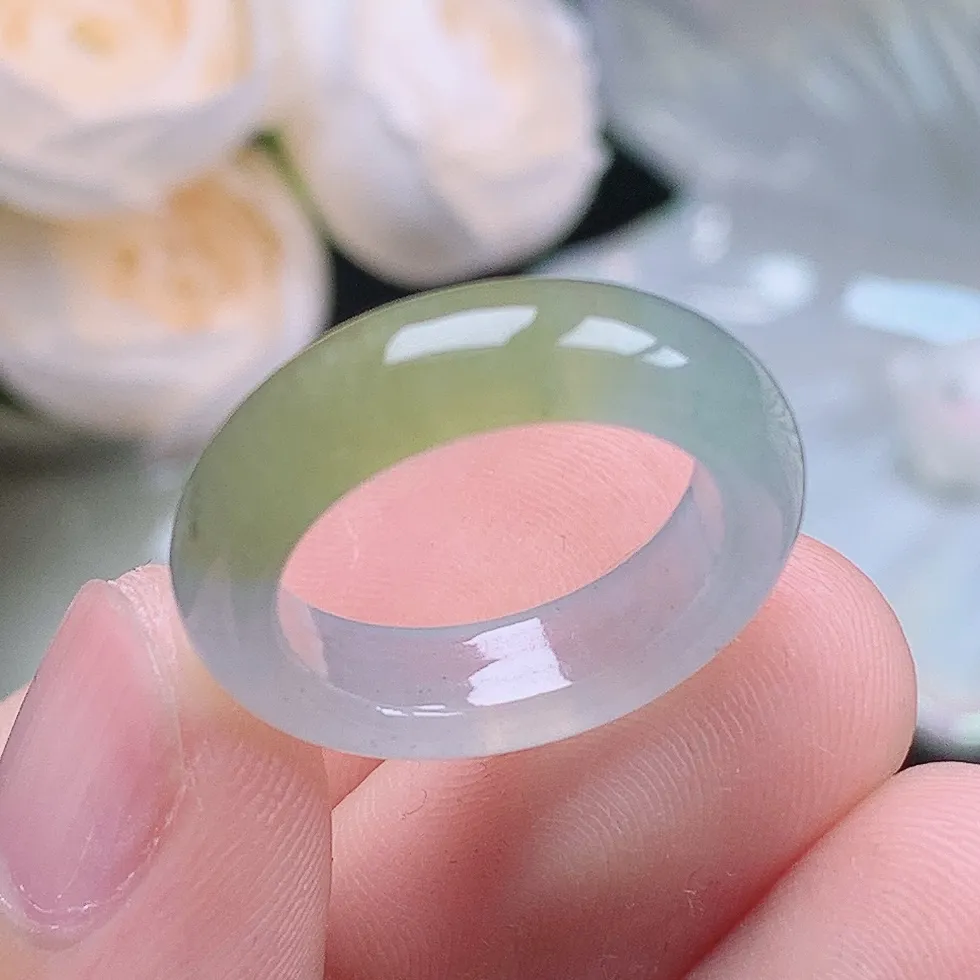 缅甸老坑冰种翡翠起胶冰黄飘乌鸡翡戒指玉指环  水润通透 尺寸：16.8-5.7-3.8mm 13号圈口6S