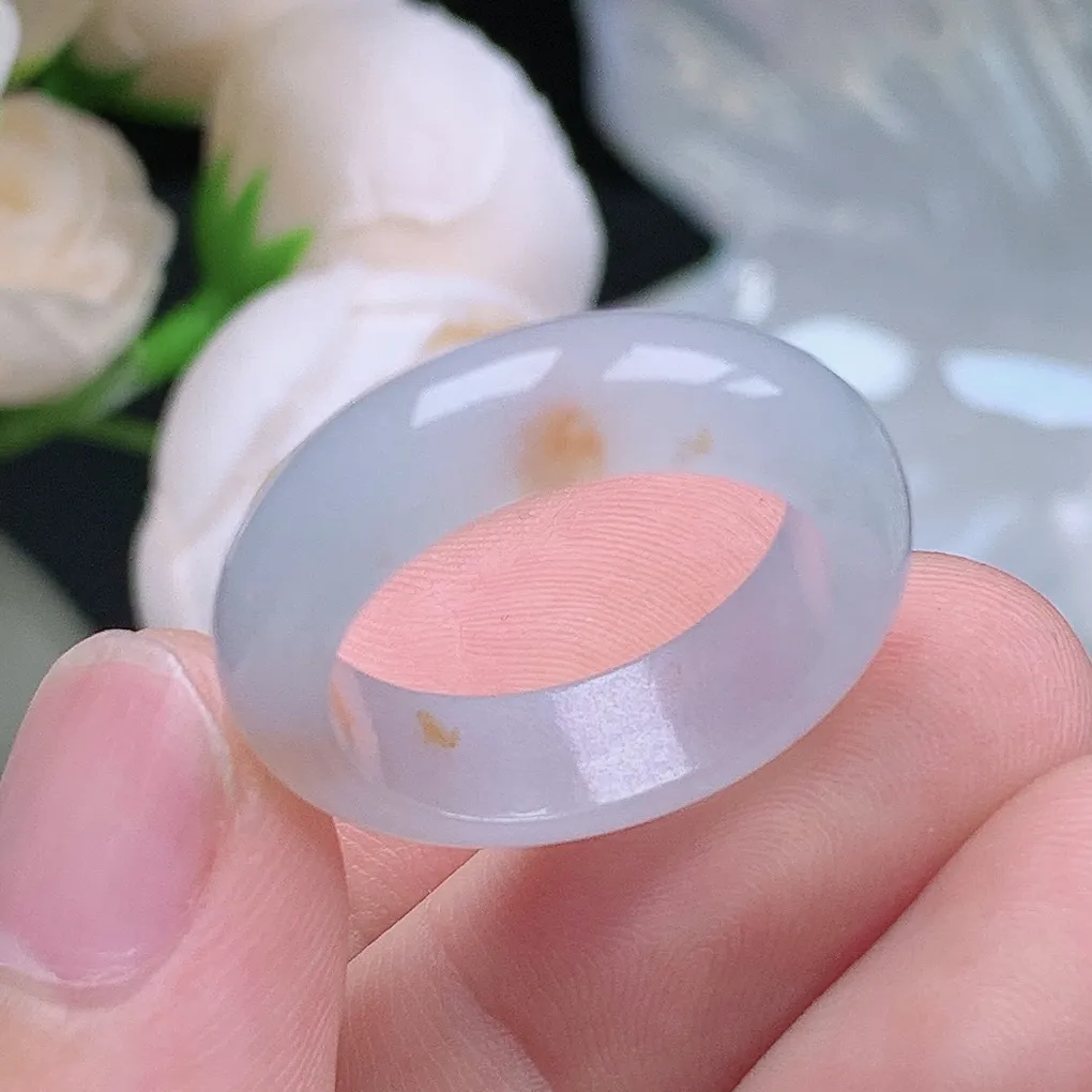 缅甸老坑种翡翠水润起胶飘金戒指玉指环  水润通透 尺寸：18.8-6.4-3.8mm 19号圈口6S