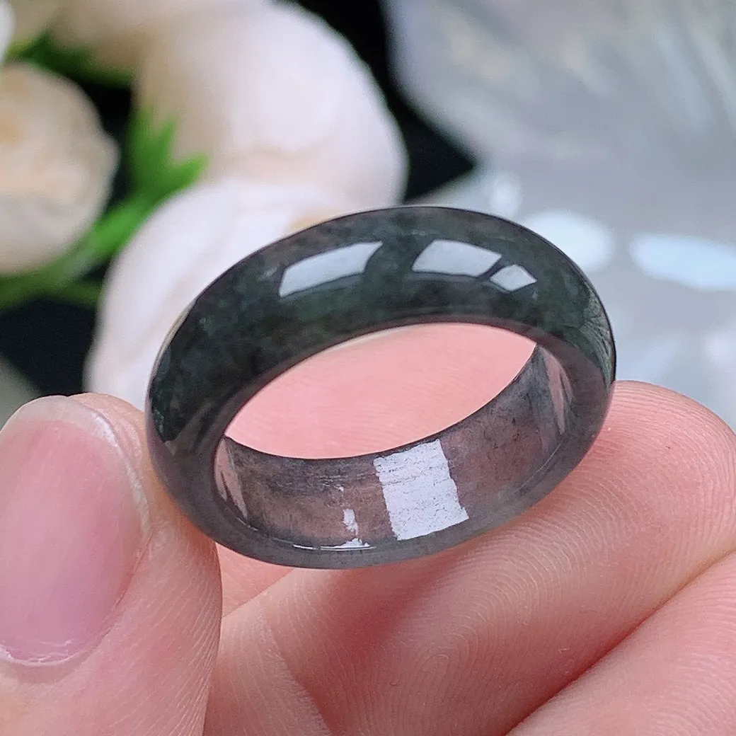 缅甸老坑冰种翡翠水润起胶冰乌鸡戒指玉指环  水润通透 尺寸：18-6.6-3mm 18号圈口6S