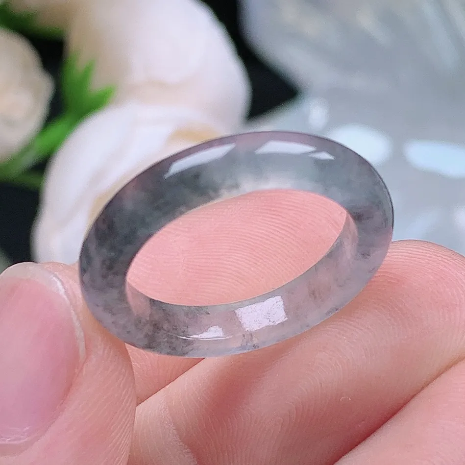 缅甸老坑冰种翡翠水润起胶冰乌鸡戒指玉指环  水润通透 尺寸：17.3-3.9-3.4mm 号圈口6S