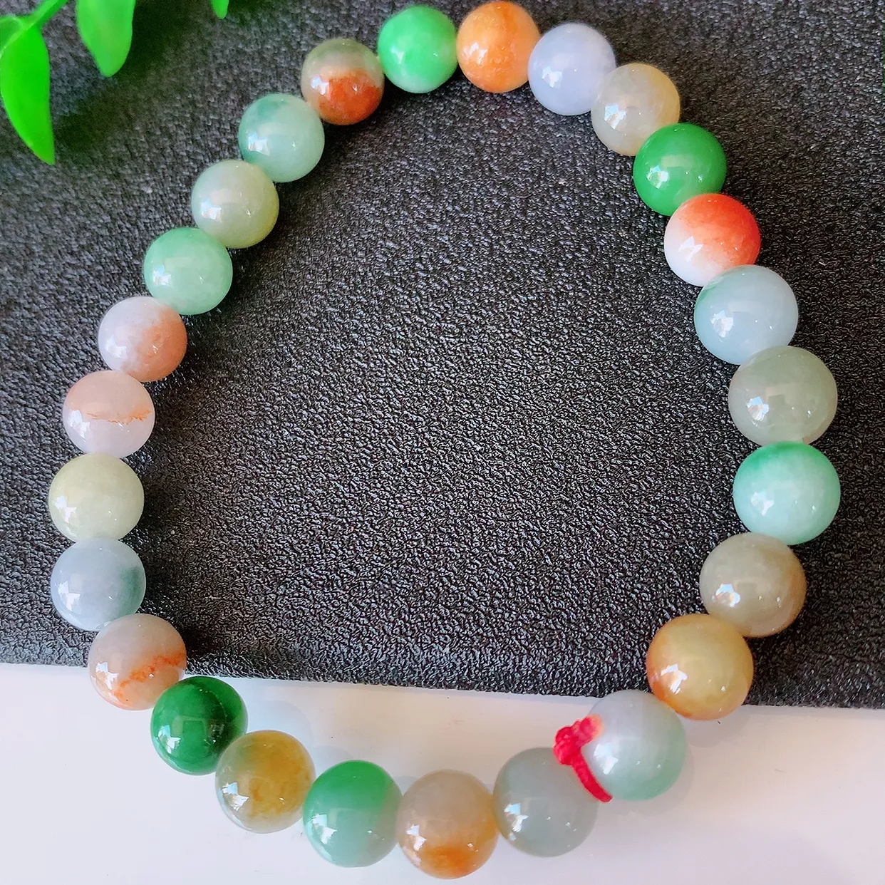 自然光实拍，冰润多宝翡翠手链，多彩翡翠手串，颜色丰富，料子细腻，高档大气，自戴送礼佳品！#46.15取一尺寸7.2mm