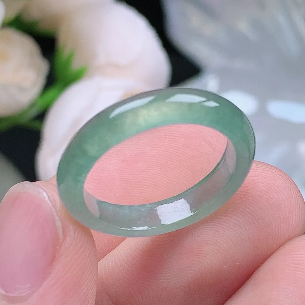 缅甸老坑冰种翡翠水润起胶晴水戒指玉指环  水润通透 尺寸：18.2-4.5-3mm 17-18号圈口