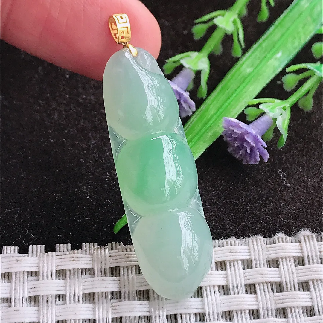天然a货翡翠38.8/12.4/6.5老坑18k金镶嵌冰胶水灵甜绿色四季豆吊坠天然翡翠玉坠挂件