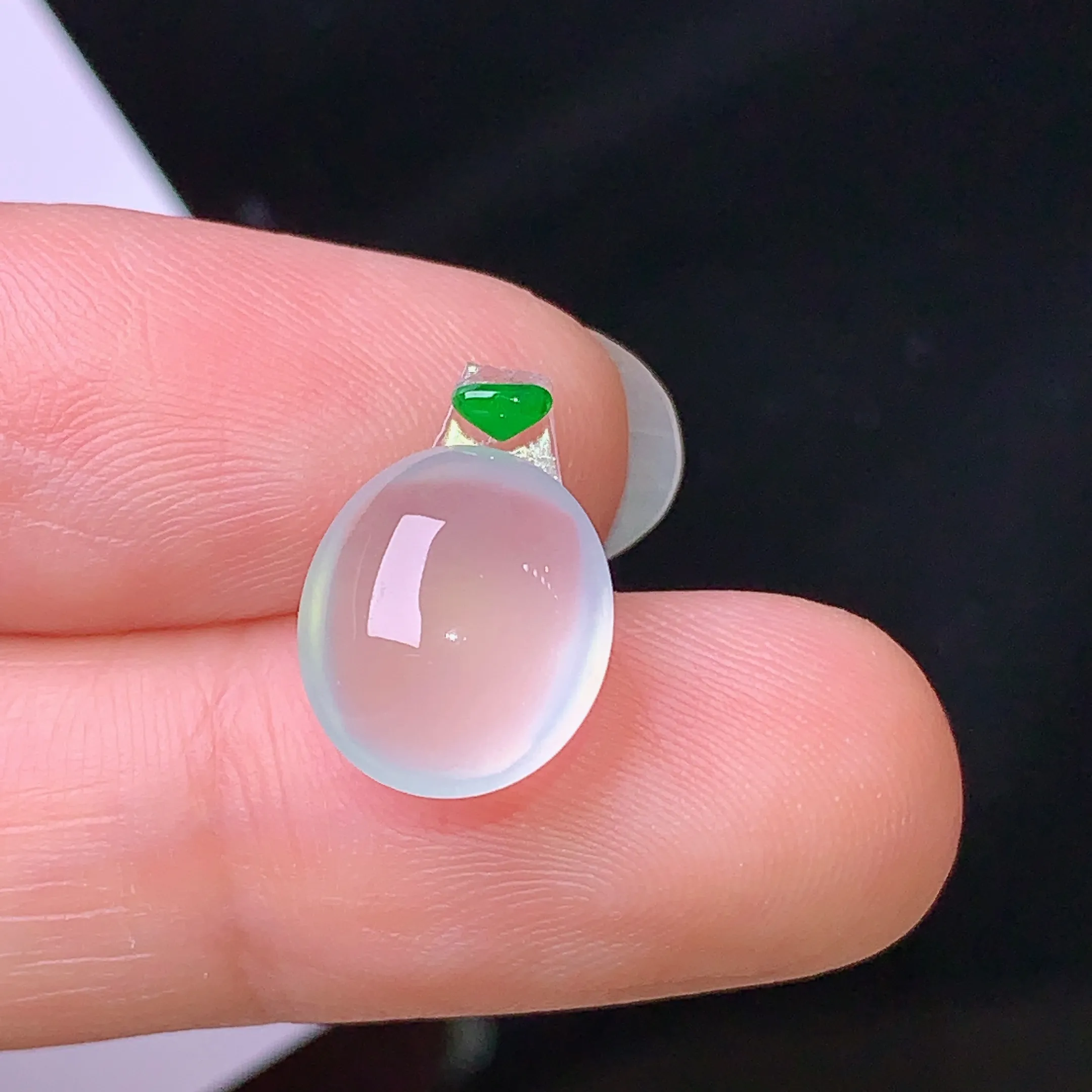 镶嵌款 玻璃种蛋面吊坠 玉质细腻 色泽清新艳丽 整体尺寸11.5*9.8*5