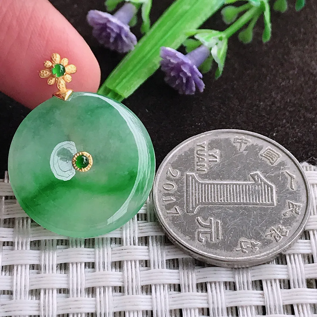 天然a货翡翠22.6/3.7老坑18k金镶嵌冰胶辣阳绿平安扣吊坠天然翡翠玉扣挂件