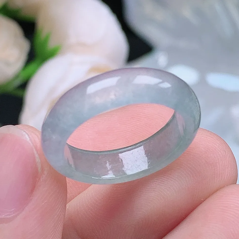 缅甸老坑冰种翡翠水润起胶半山水戒指玉指环  水润通透 尺寸：17.8-5.7-3.1mm 16号圈口6S