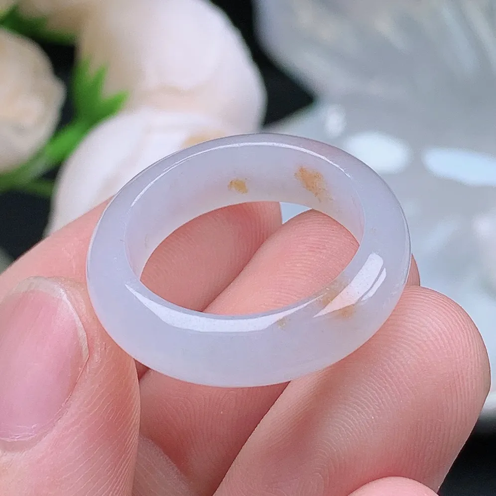 缅甸老坑种翡翠水润起胶飘金戒指玉指环  水润通透 尺寸：18.8-6.4-3.8mm 19号圈口6S