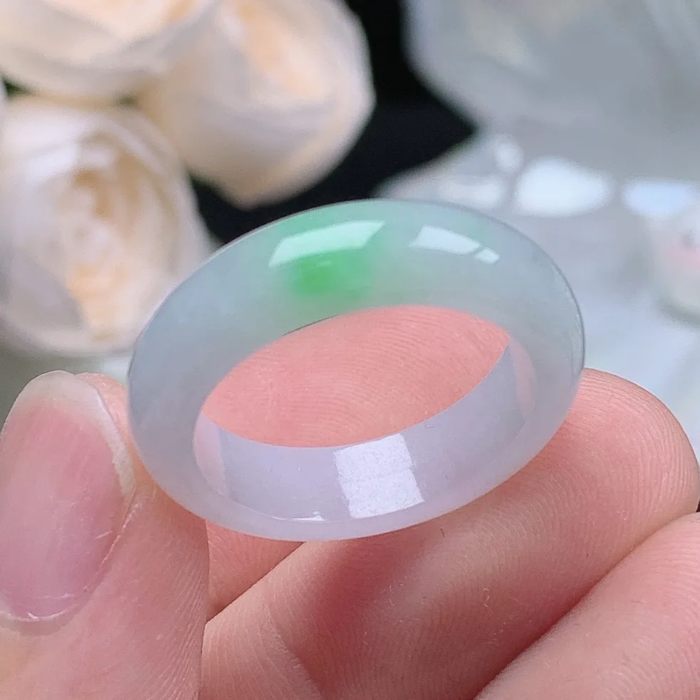 缅甸老坑种翡翠水润起胶飘绿戒指玉指环  水润通透 尺寸：19.1-6-3.5mm 20号圈口6S