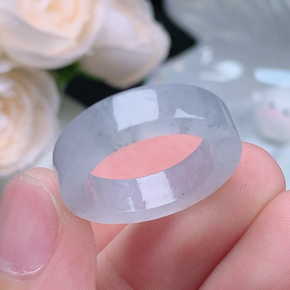 缅甸老坑冰种翡翠水润起胶乌鸡方戒戒指玉指环  水润通透 尺寸：17.7-5.8-3.3mm 15-16号圈口6S