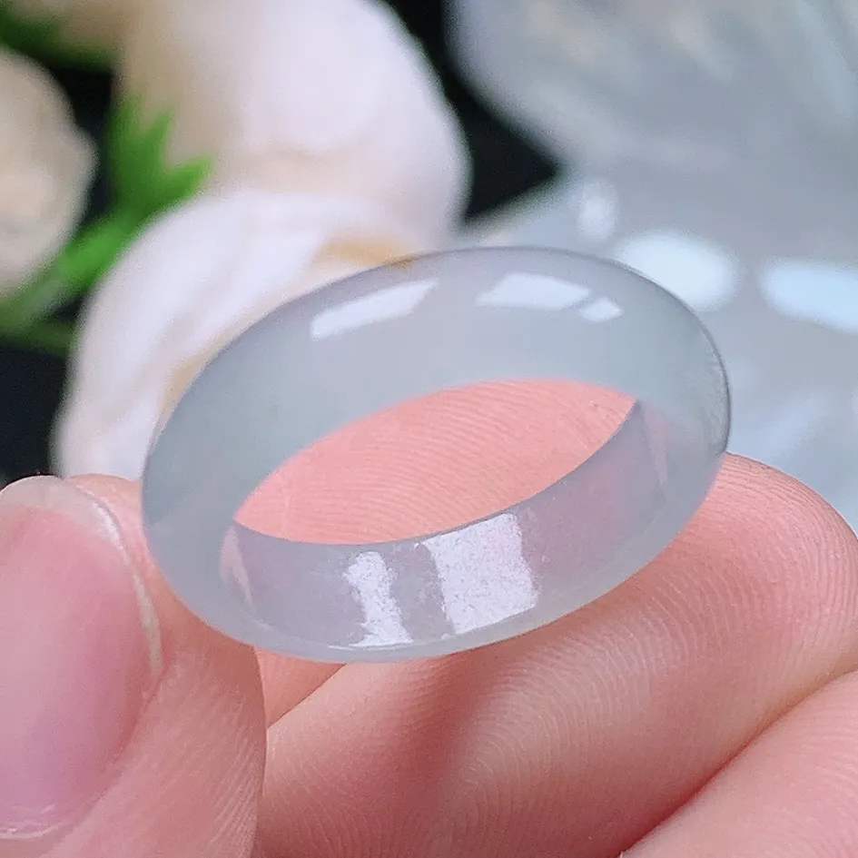 缅甸老坑冰种翡翠水润起胶飘金戒指玉指环  水润通透 尺寸：17.2-5.4-2.6mm 14-15号圈口6S