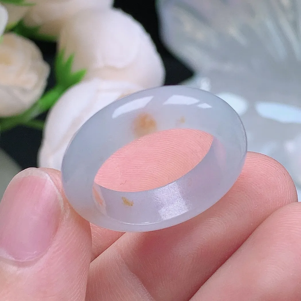 缅甸老坑种翡翠水润起胶飘金戒指玉指环  水润通透 尺寸：18.8-6.4-3.8mm 19号圈口6S