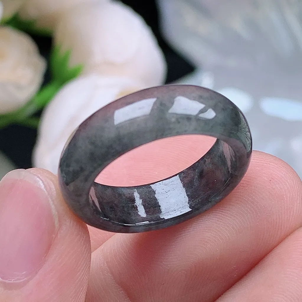 缅甸老坑冰种翡翠水润起胶冰乌鸡戒指玉指环  水润通透 尺寸：18-6.6-3mm 18号圈口6S