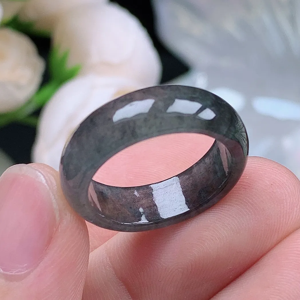 缅甸老坑冰种翡翠水润起胶冰乌鸡戒指玉指环  水润通透 尺寸：18-6.6-3mm 18号圈口6S