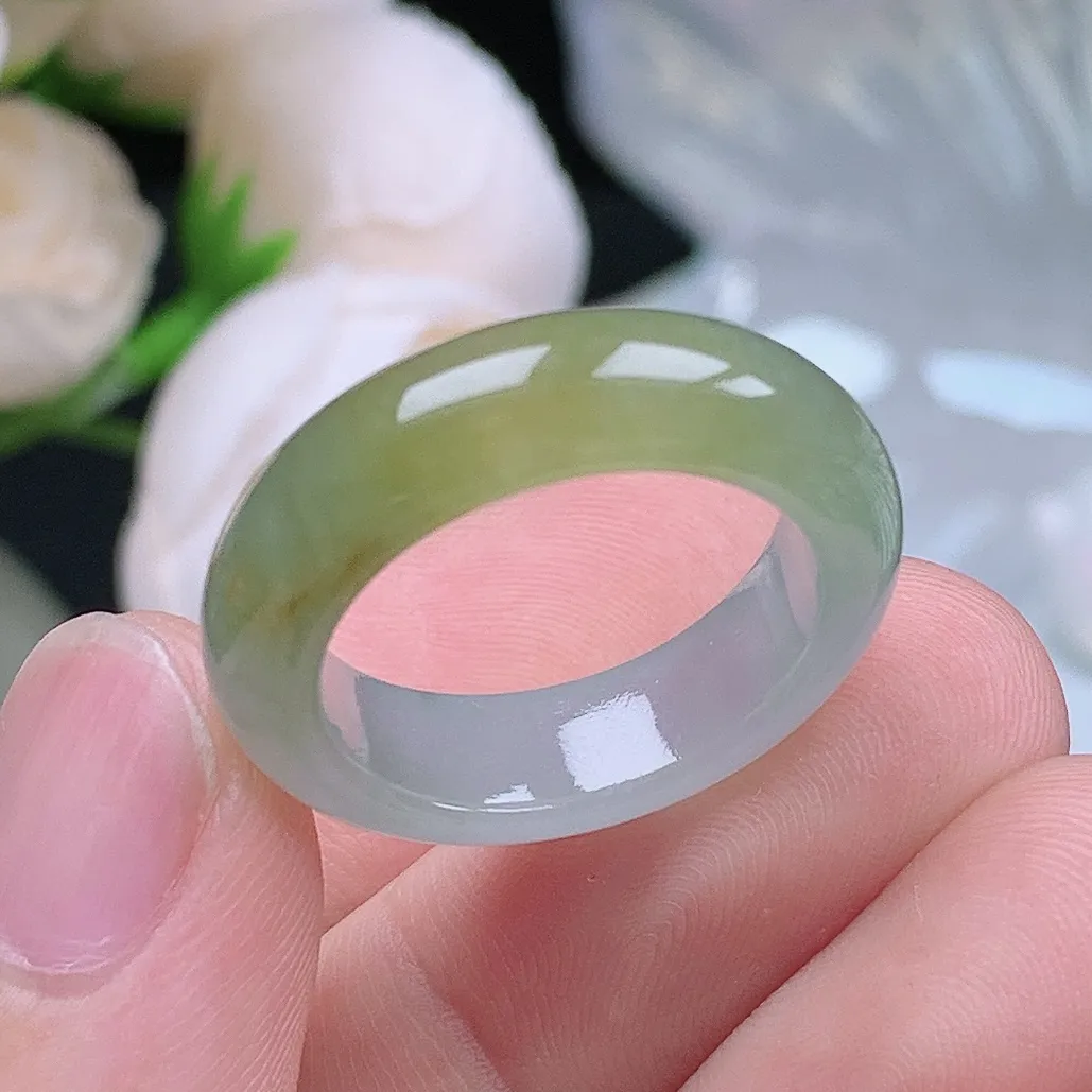 缅甸老坑种翡翠水润起胶冰黄翡戒指玉指环  水润通透 尺寸：17.9-6.5-3.4mm 17-18号