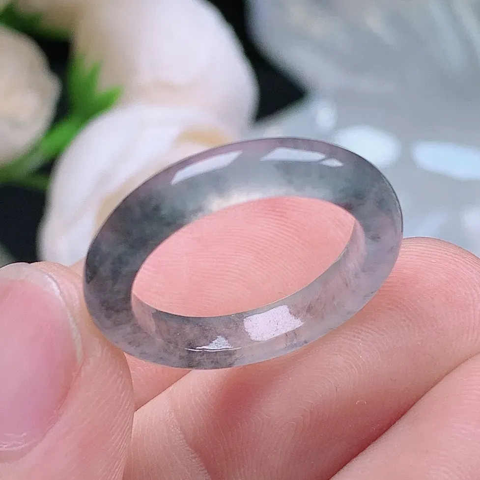 缅甸老坑冰种翡翠水润起胶冰乌鸡戒指玉指环  水润通透 尺寸：17.3-3.9-3.4mm 号圈口6S