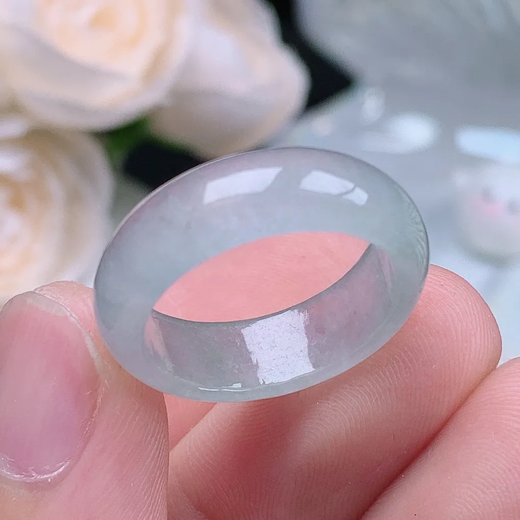 缅甸老坑冰种翡翠水润起胶晴底戒指玉指环  水润通透 尺寸：17.8-6.7-3.1mm 16号圈口6S