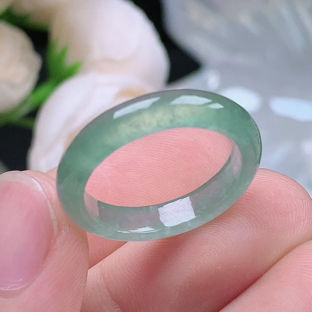 缅甸老坑冰种翡翠水润起胶晴水戒指玉指环  水润通透 尺寸：18.2-4.5-3mm 17-18号圈口6S