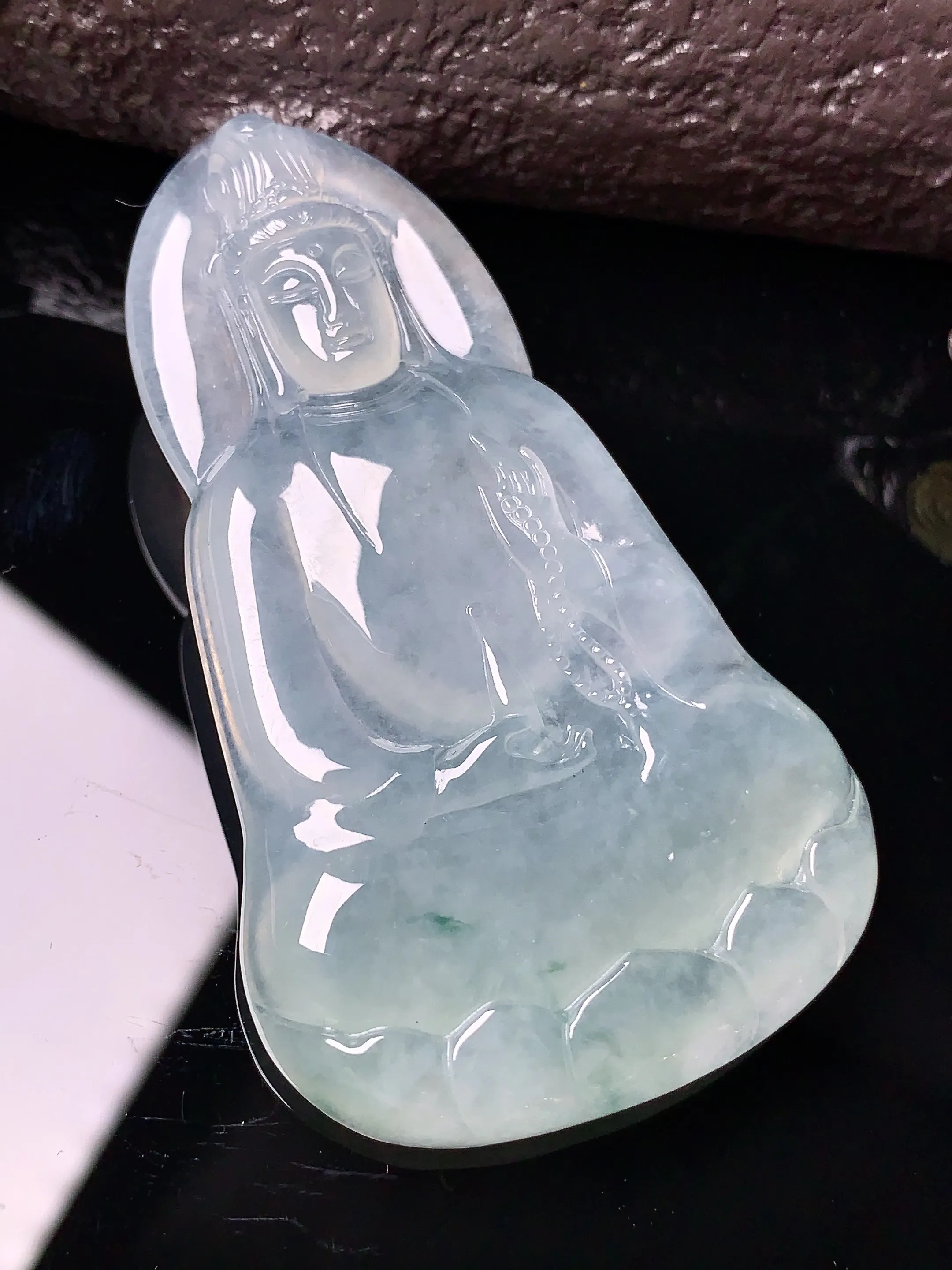 冰种观音吊坠 玉质细腻 色泽清新艳丽 整体尺寸62*37.3*6.2