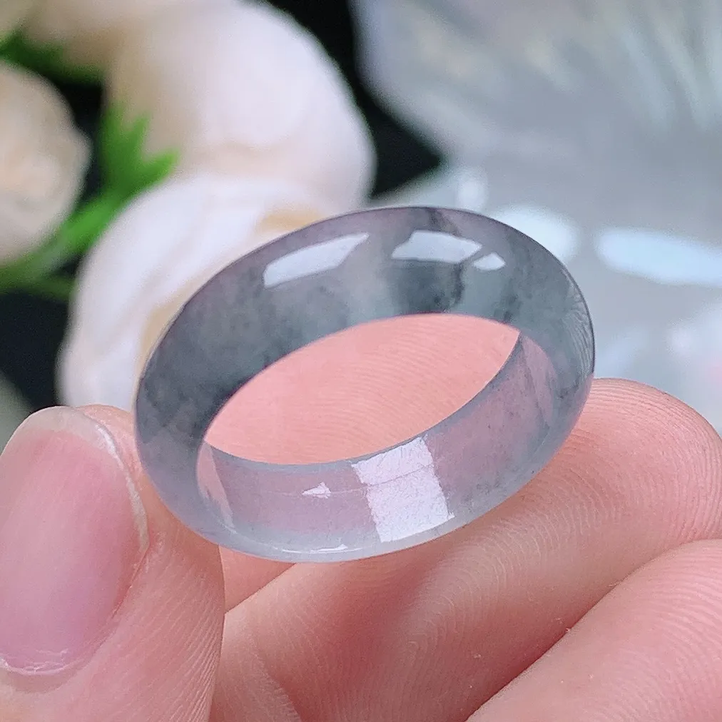 缅甸老坑冰种翡翠水润起胶宽边冰乌鸡戒指玉指环  水润通透 尺寸：18.2-6.1-2.6mm  17-18号圈口6S