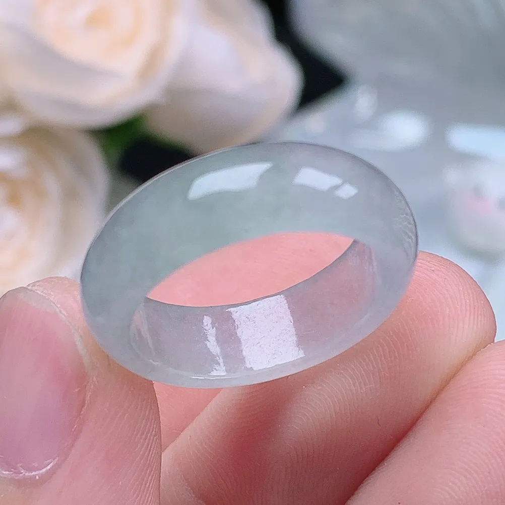 缅甸老坑冰种翡翠水润起胶晴底戒指玉指环  水润通透 尺寸：17.8-6.7-3.1mm 16号圈口6S