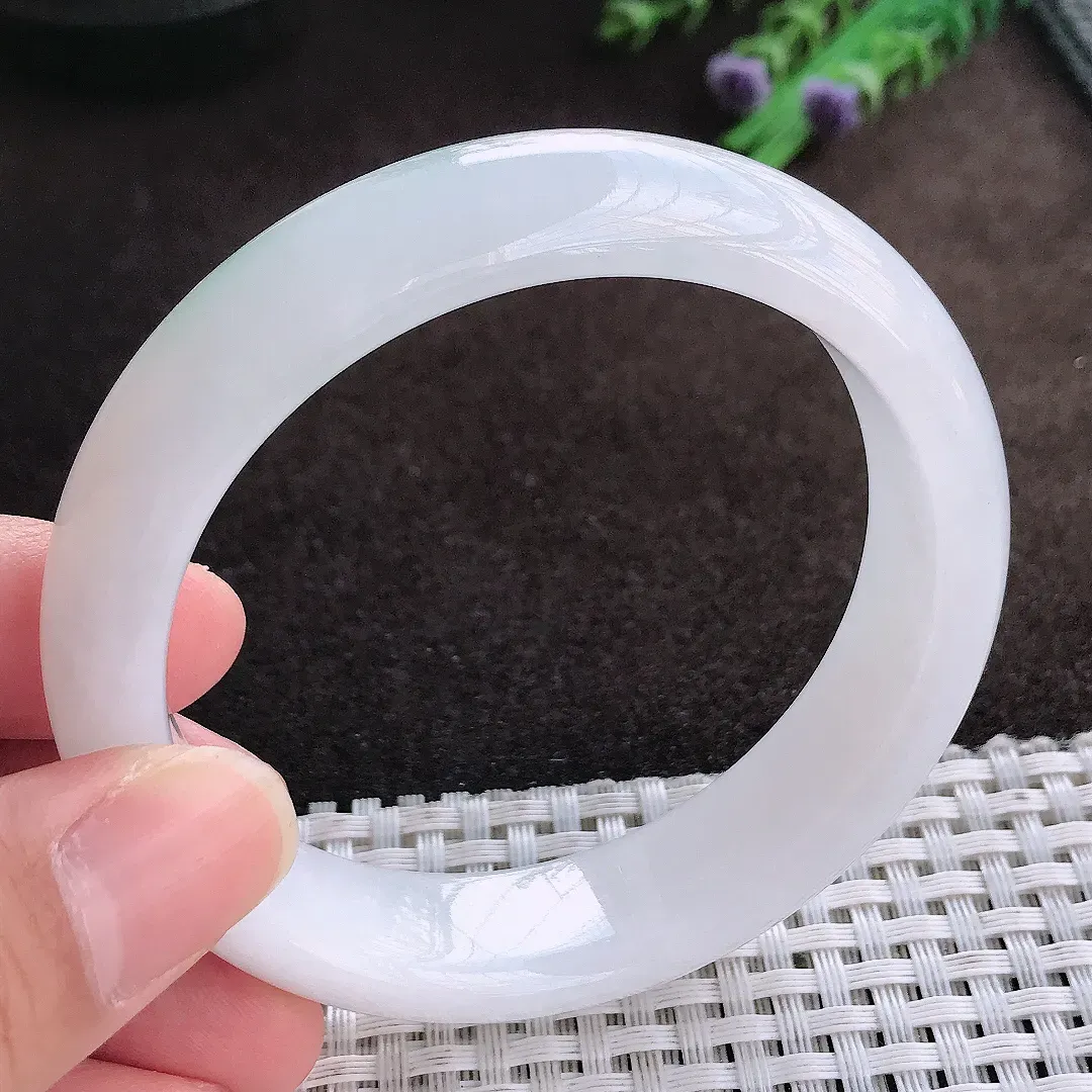 天然a货翡翠57.5/14.8/8老坑秀气冰胶轮胎手镯宽边翡翠玉手镯