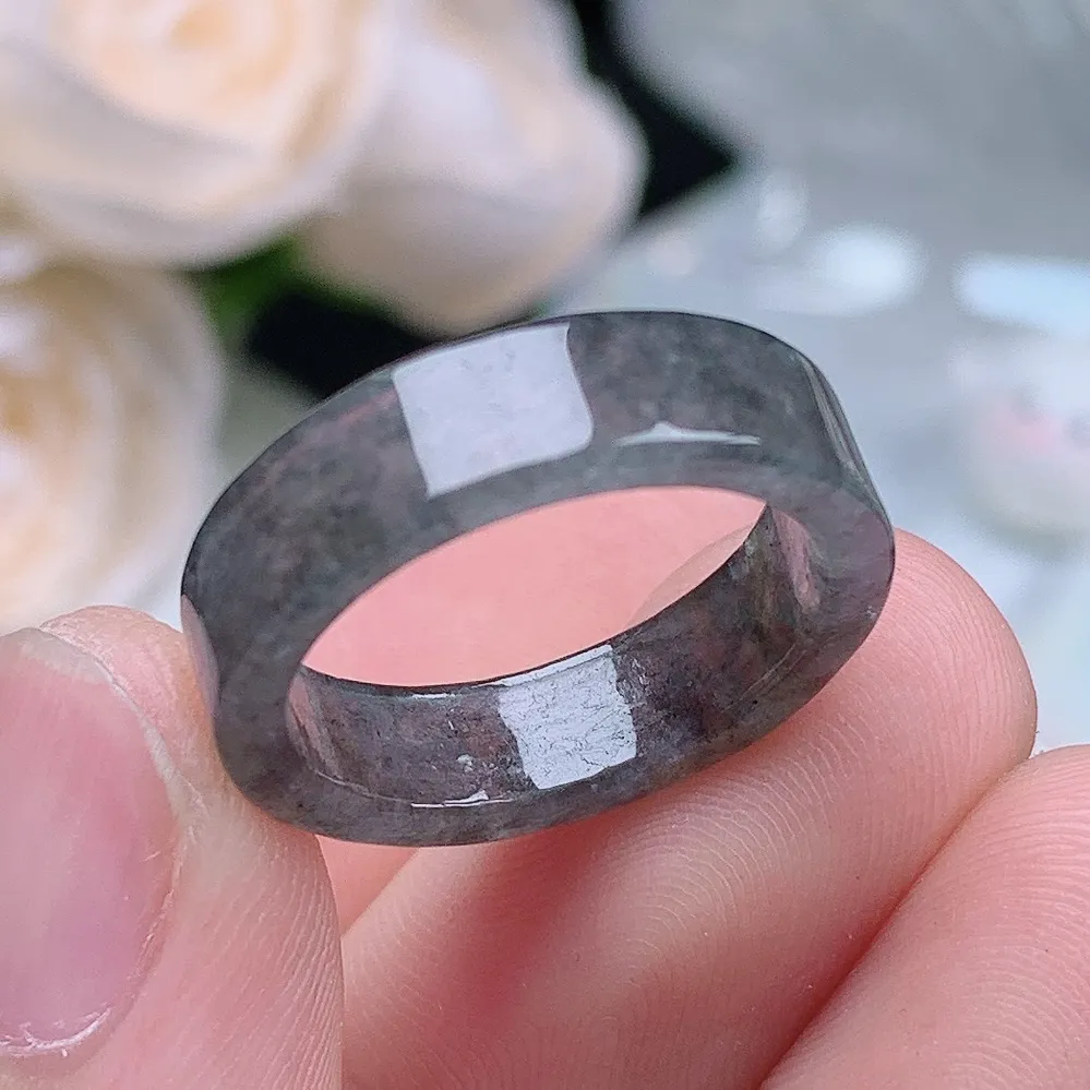 缅甸老坑冰种翡翠水润起胶乌鸡方戒戒指玉指环  水润通透 尺寸：17.1-5.4-2.5mm 14号圈口6S