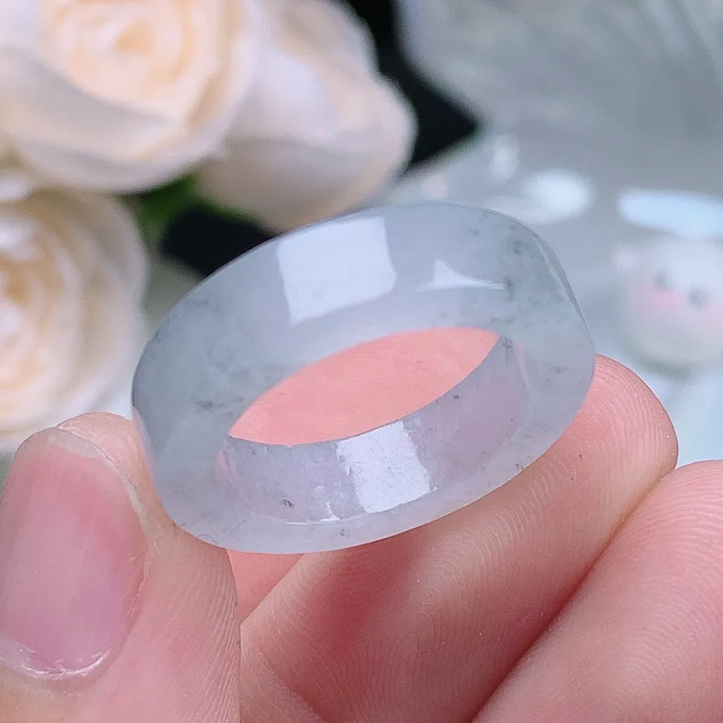 缅甸老坑冰种翡翠水润起胶乌鸡方戒戒指玉指环  水润通透 尺寸：17.7-5.8-3.3mm 15-16号圈口6S