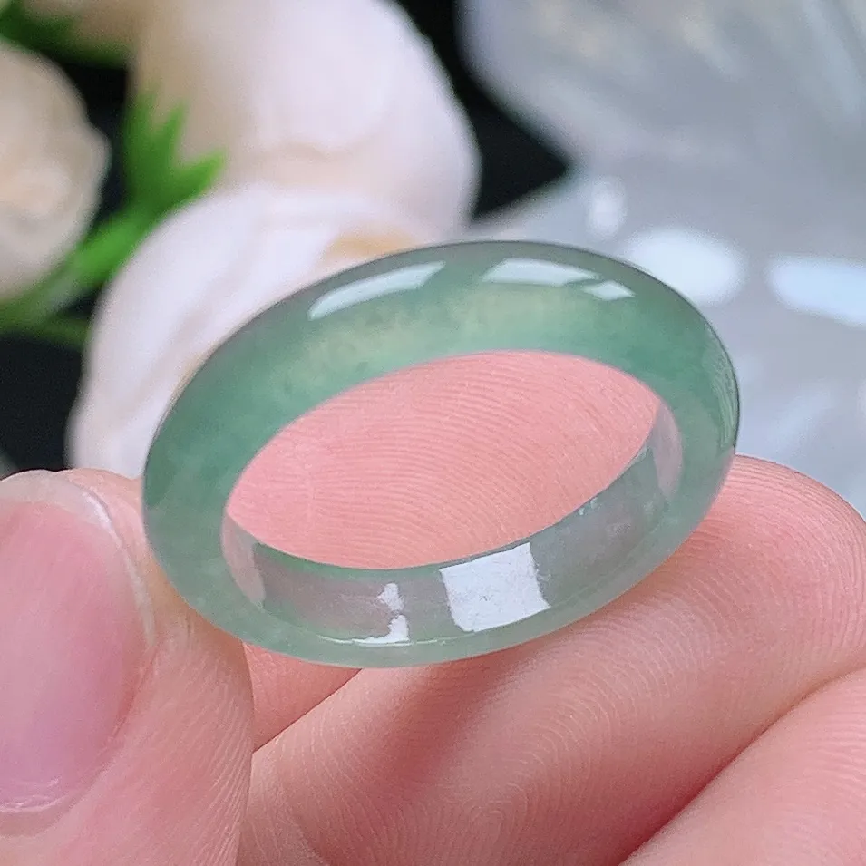 缅甸老坑冰种翡翠水润起胶晴水戒指玉指环  水润通透 尺寸：18.2-4.5-3mm 17-18号圈口6S