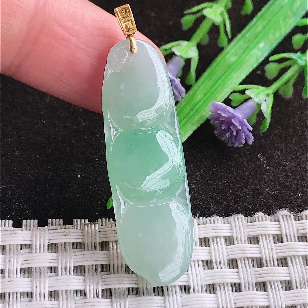 天然a货翡翠38.8/12.4/6.5老坑18k金镶嵌冰胶水灵甜绿色四季豆吊坠天然翡翠玉坠挂件