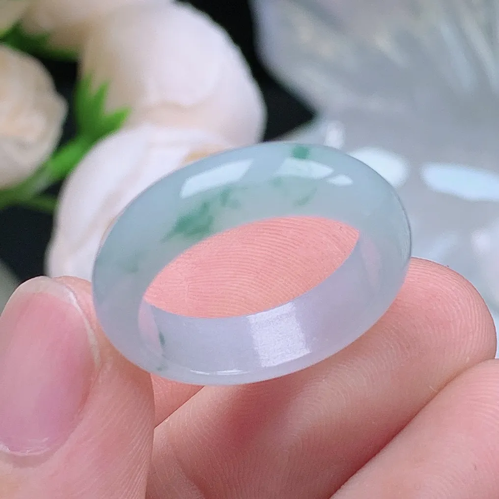 缅甸老坑种翡翠水润飘花戒指玉指环  水润通透 尺寸：18.1-5.8-3mm 17号圈口6S