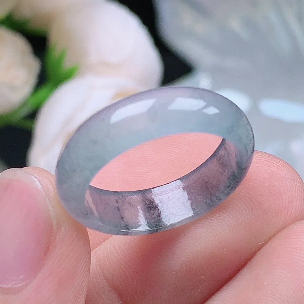 缅甸老坑冰种翡翠水润起胶宽边冰乌鸡戒指玉指环  水润通透 尺寸：18.2-6.1-2.6mm  17-18号圈口6S