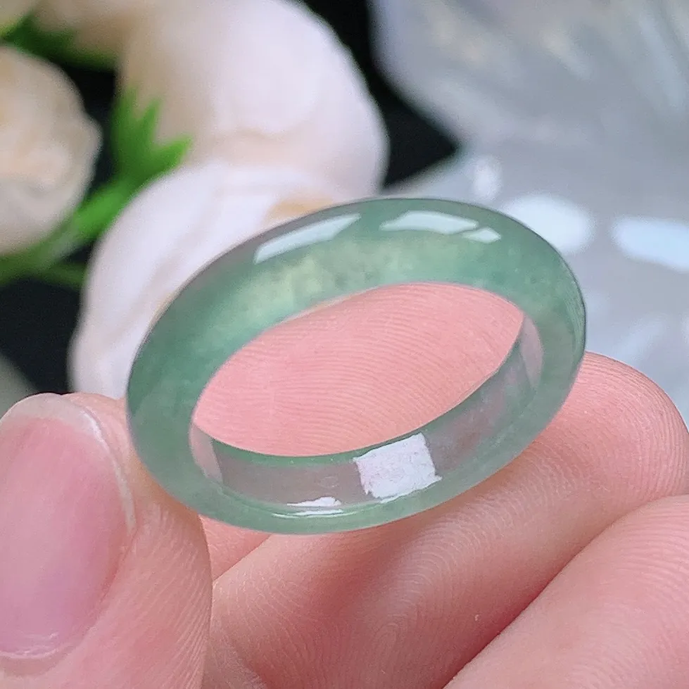 缅甸老坑冰种翡翠水润起胶晴水戒指玉指环  水润通透 尺寸：18.2-4.5-3mm 17-18号圈口6S