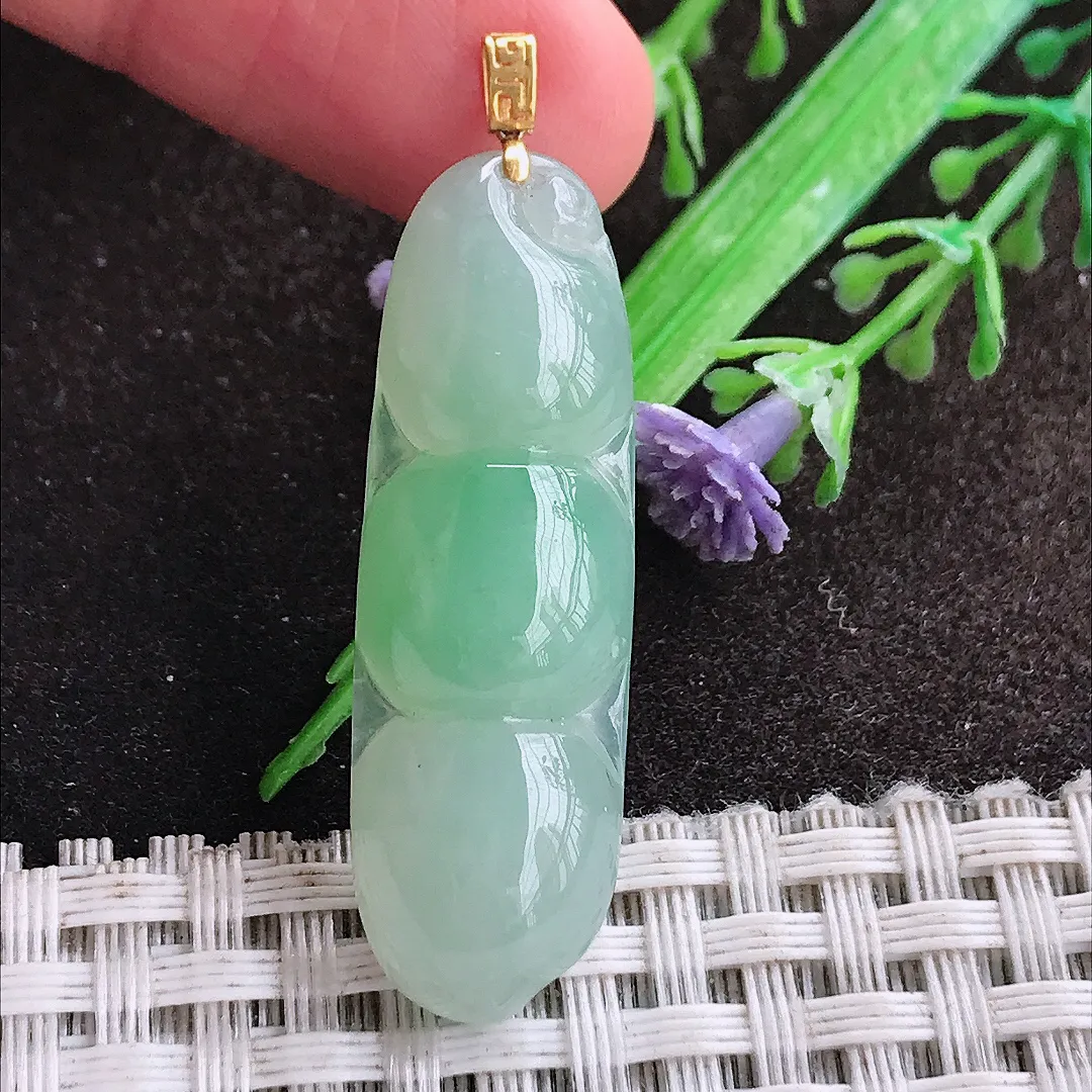 天然a货翡翠38.8/12.4/6.5老坑18k金镶嵌冰胶水灵甜绿色四季豆吊坠天然翡翠玉坠挂件